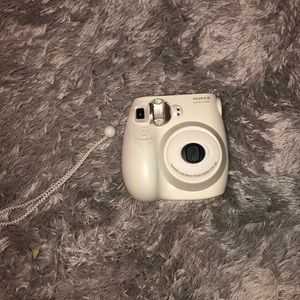 Fuji film Polaroid camera!!